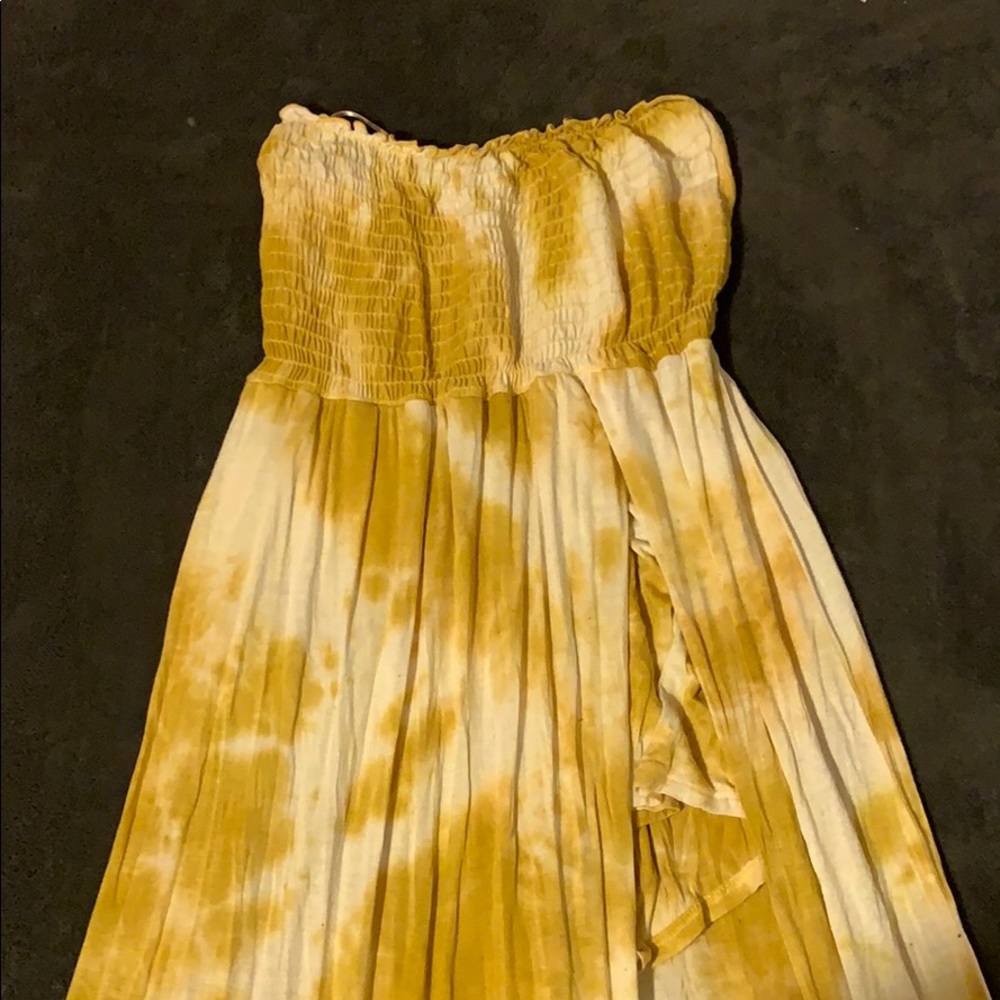 Windsor yellow and white tie die sundress